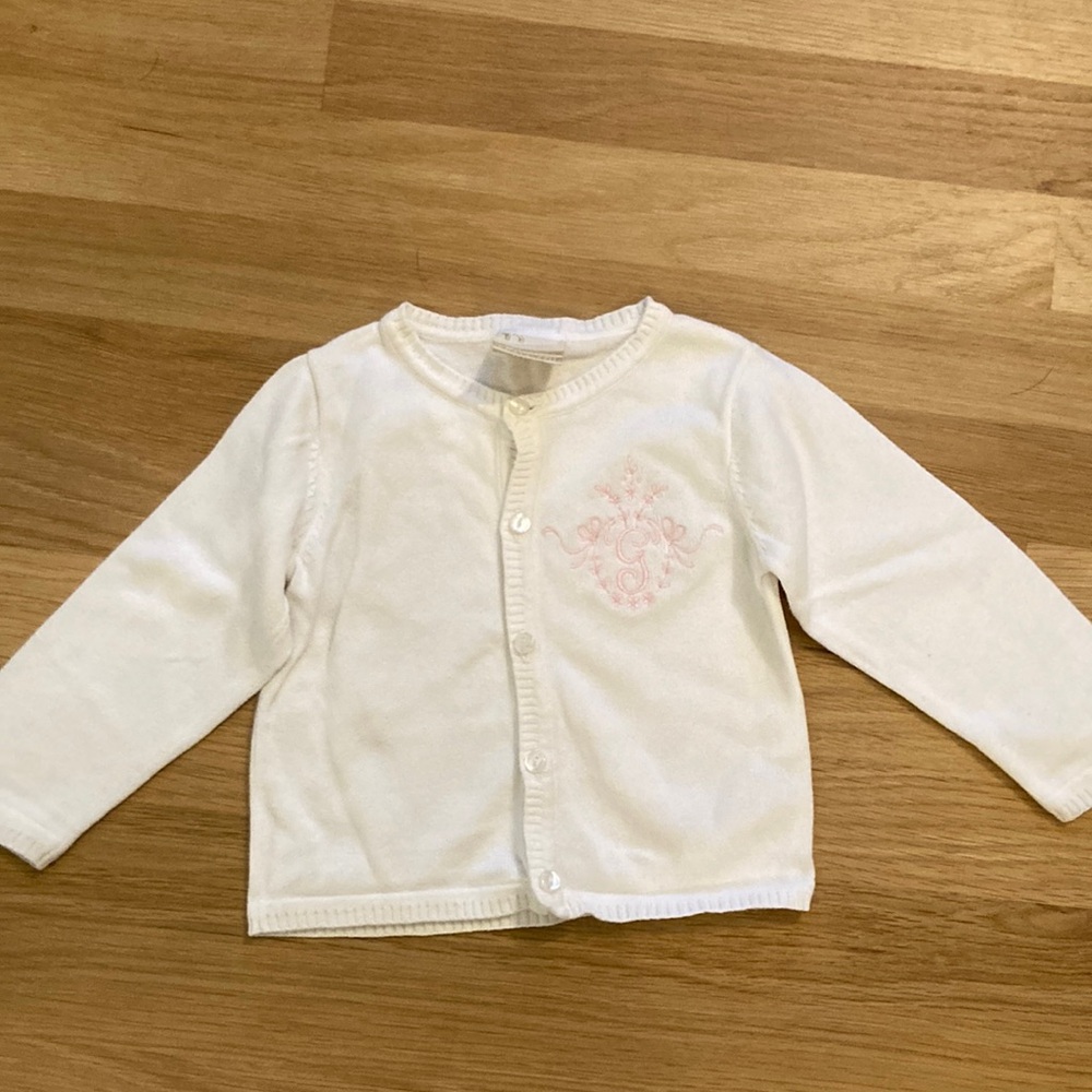 “G” monogram sweater